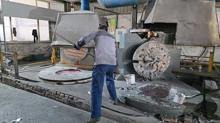 Melting Alloy - Permanent Mold Casting