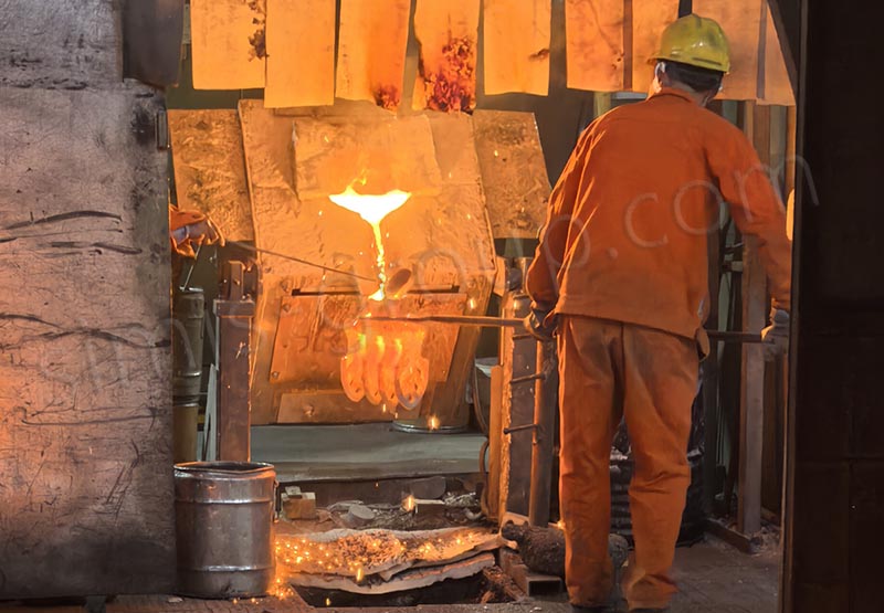 Pouring - Investment Casting